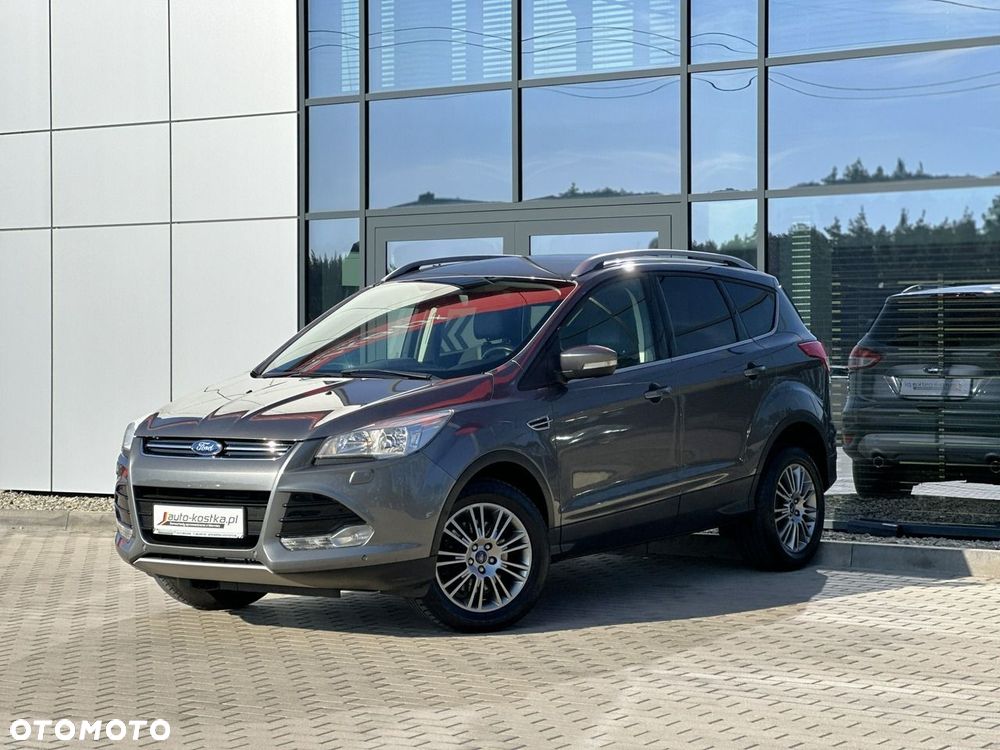 Ford Kuga 2.0 TDCi 2x4 Titanium - 2