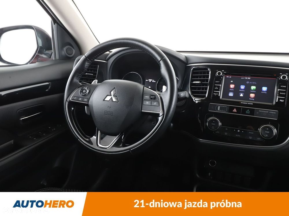 Mitsubishi Outlander - 14