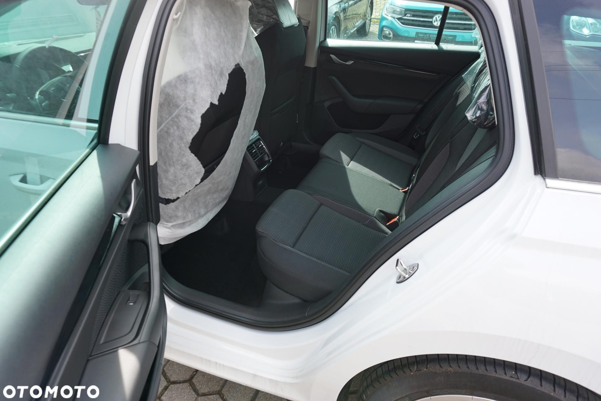 Skoda Octavia - 8