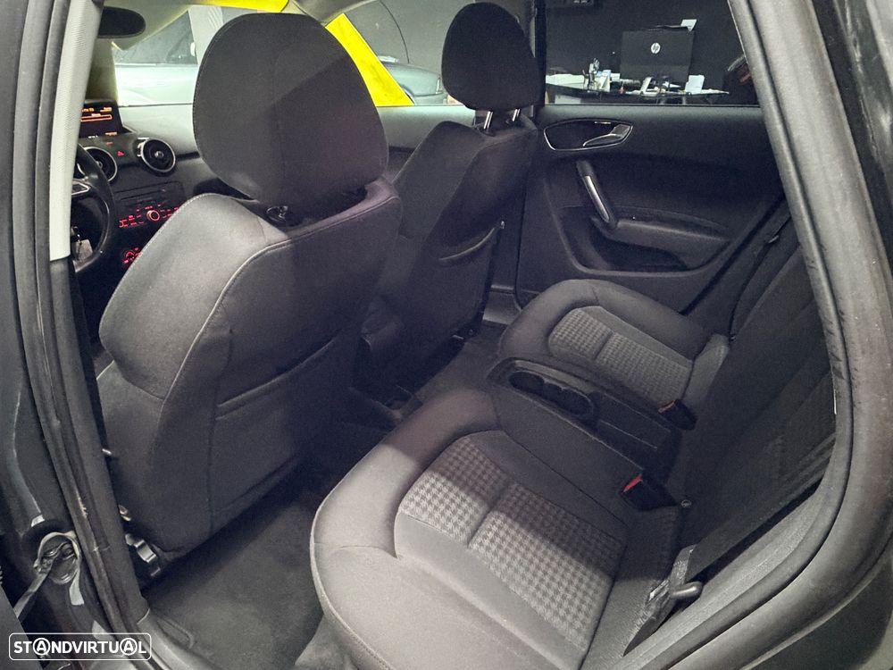 Audi A1 Sportback 1.6 TDI Sport - 24