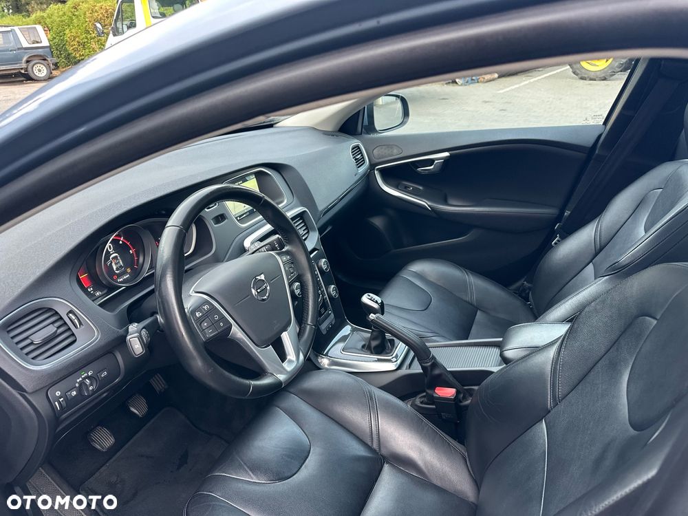 Volvo V40 - 12