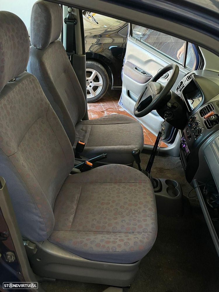 Suzuki Wagon R+ 1.3 GL - 6