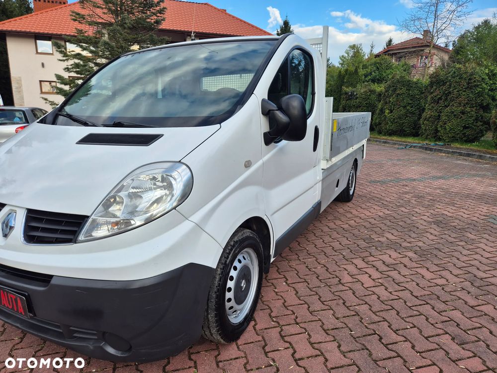 Renault Trafic - 26