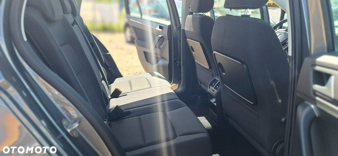 Volkswagen Golf Sportsvan - 19