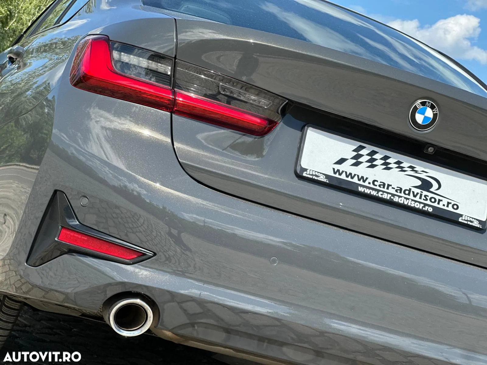BMW Seria 3 330e Aut. Sport Line - 11