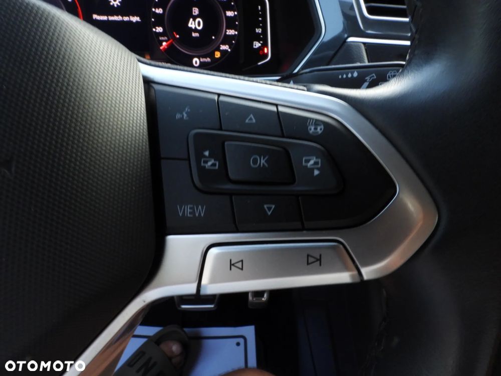 Volkswagen Tiguan 1.5 TSI EVO Active DSG - 31