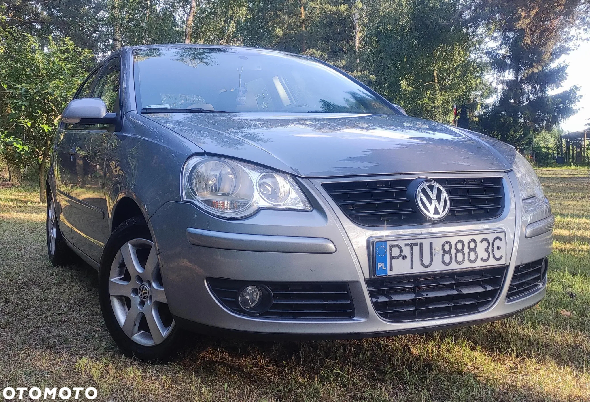 Volkswagen Polo - 2
