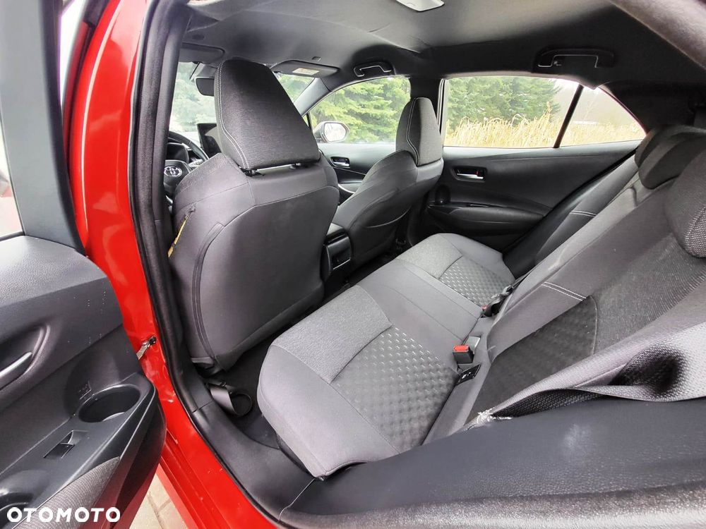 Toyota Corolla 1.8 Business Edition - 14