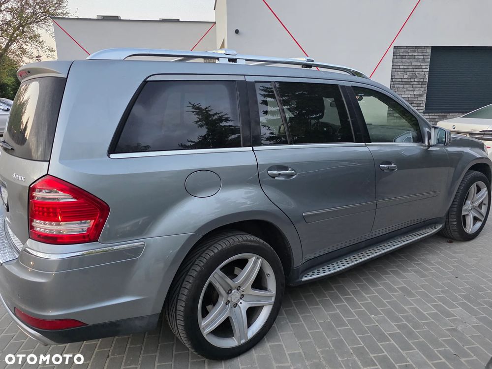 Mercedes-Benz GL 450 4Matic 7G-TRONIC - 6