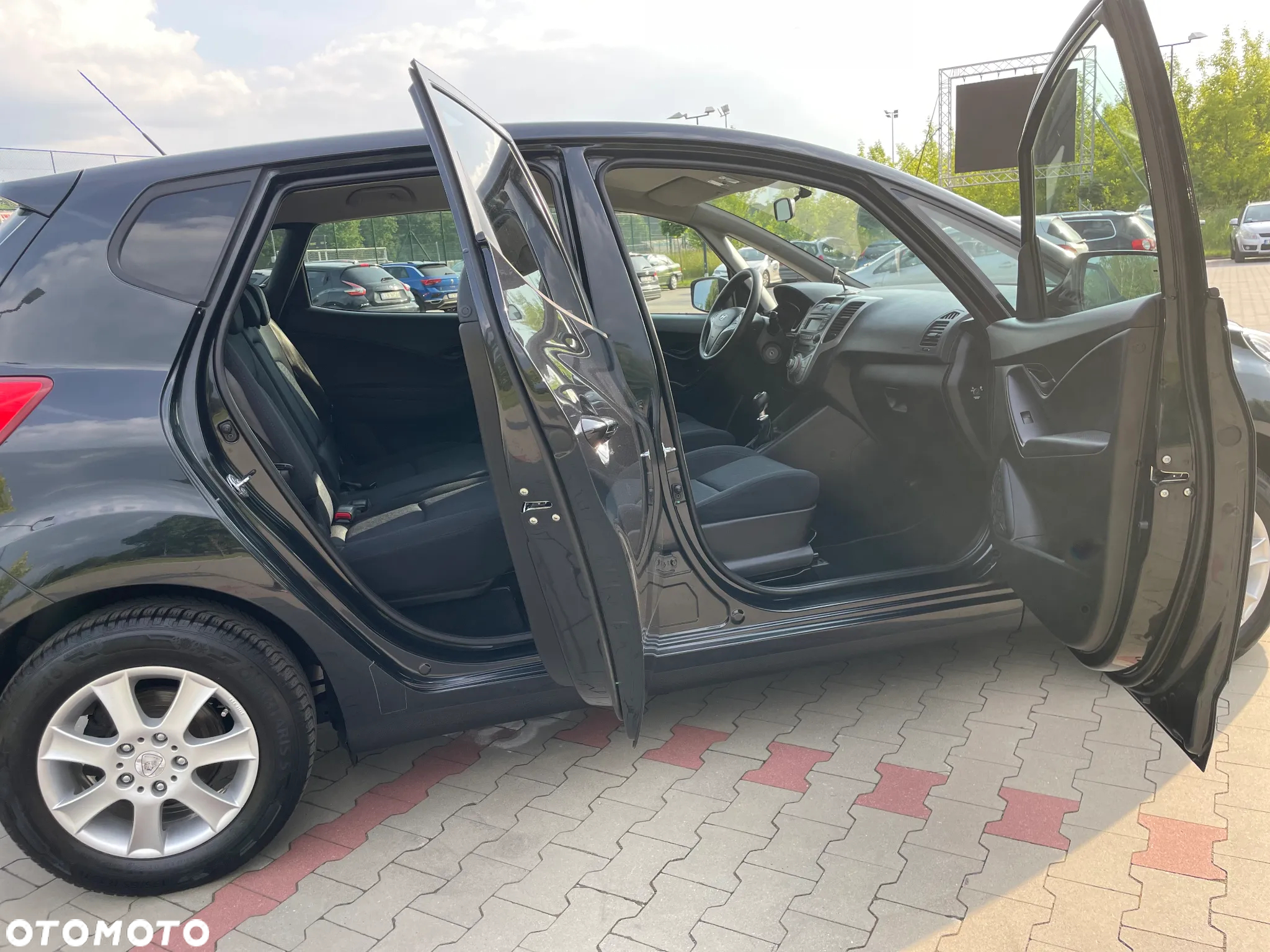 Hyundai ix20 1.4 blue Comfort - 30