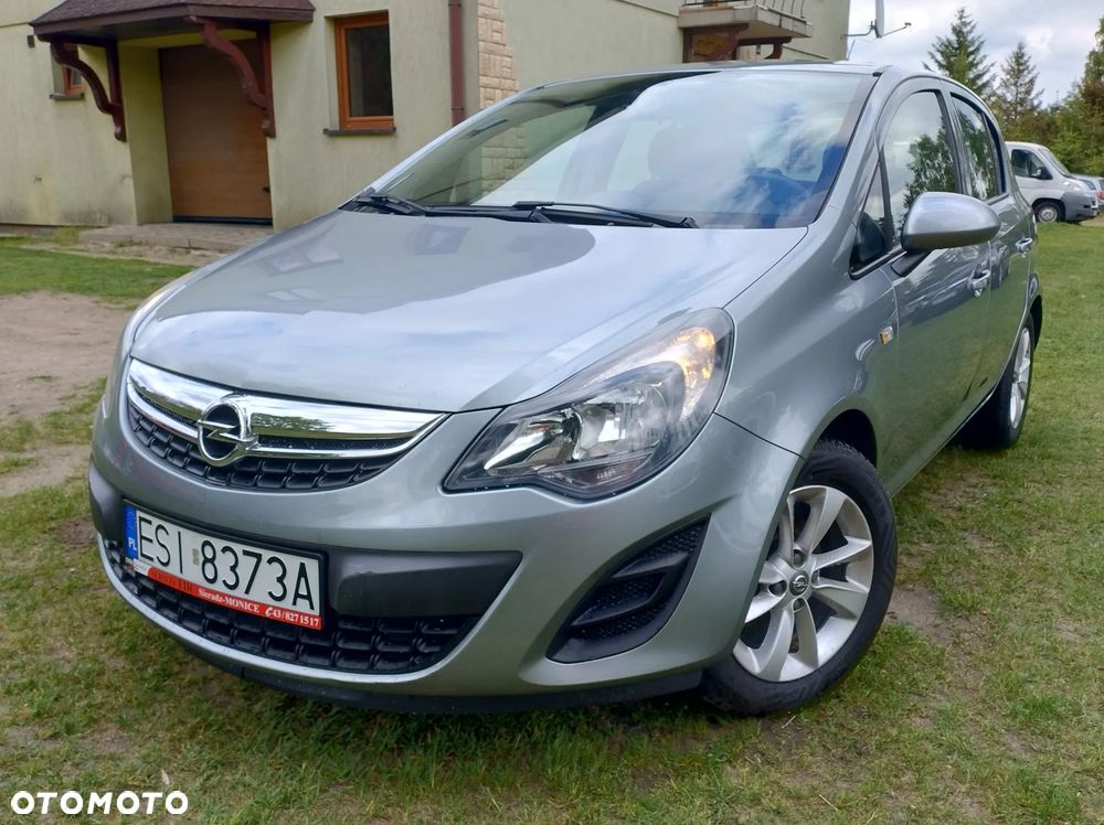 Opel Corsa 1.2 16V Edition / Active - 4