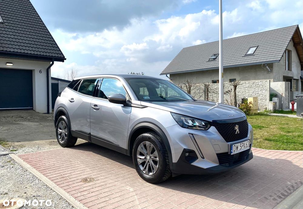 Peugeot 2008 1.2 PureTech Active S&S - 10