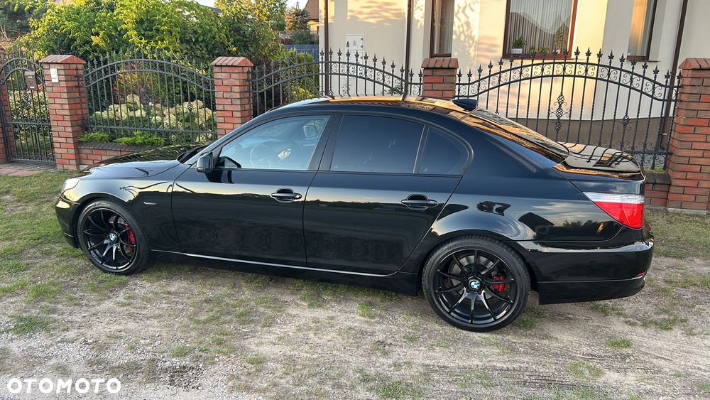 BMW Seria 5 520d Edition Lifestyle - 38