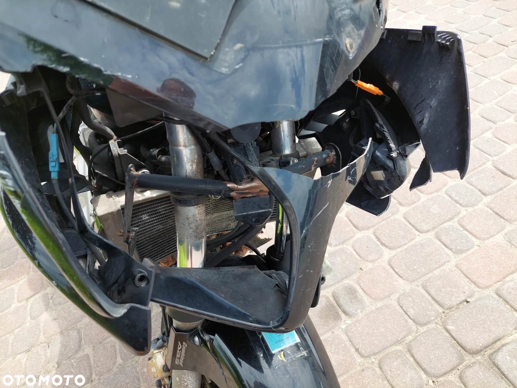 Honda CBF - 16