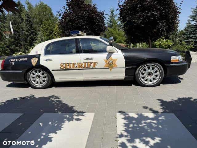 Ford Crown - 7
