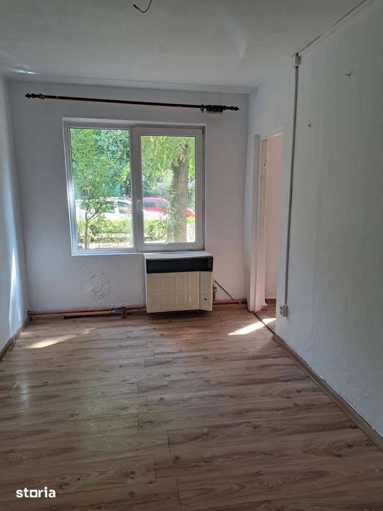Apartament 2 camere , parter , Neajlov M — fotografia 1