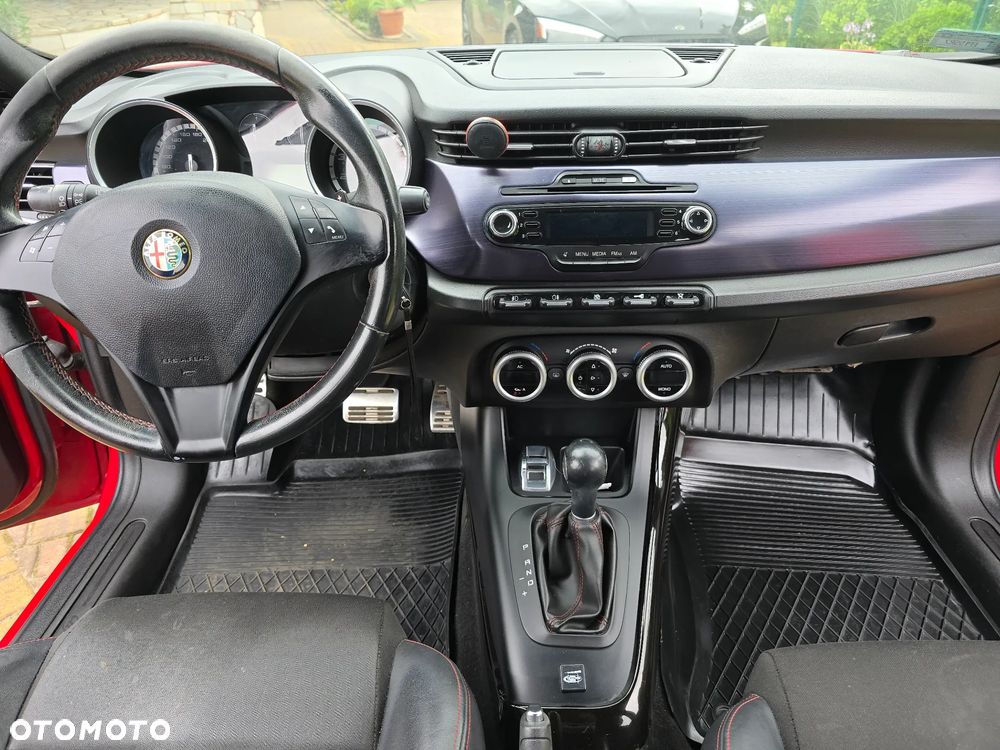 Alfa Romeo Giulietta 1.4 TB 16V Multiair TCT Collezione - 12