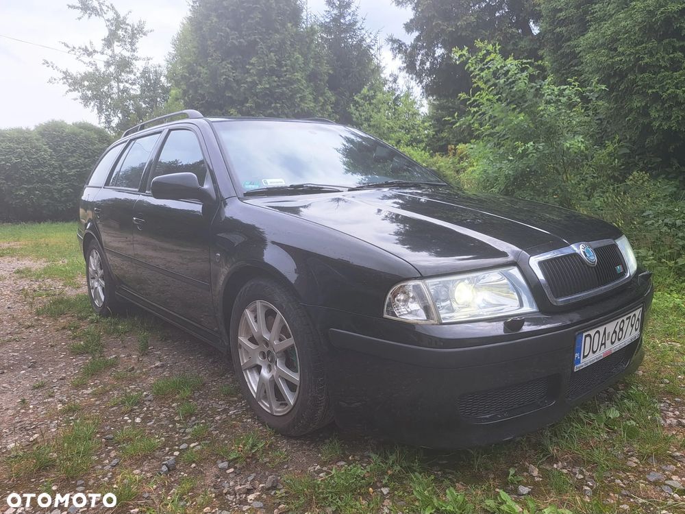 Skoda Octavia 1.8T Tour RS - 1