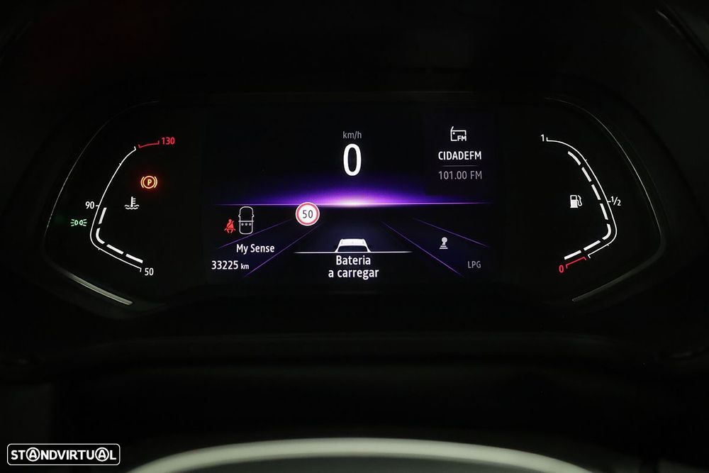 Renault Captur 1.0 TCe Techno Bi-Fuel - 16