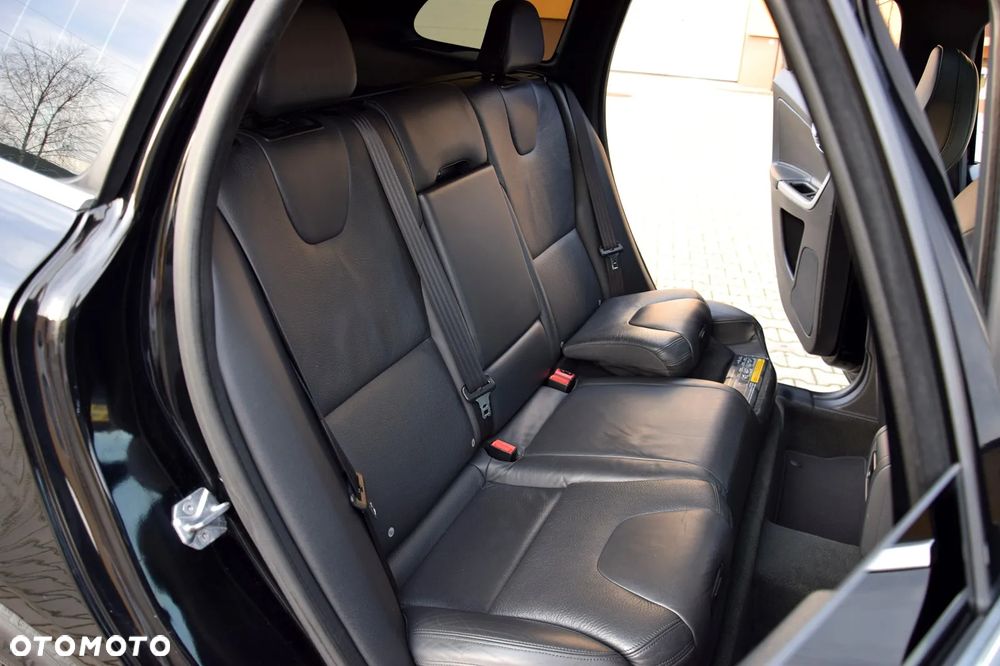 Volvo XC 60 D5 AWD Summum - 24