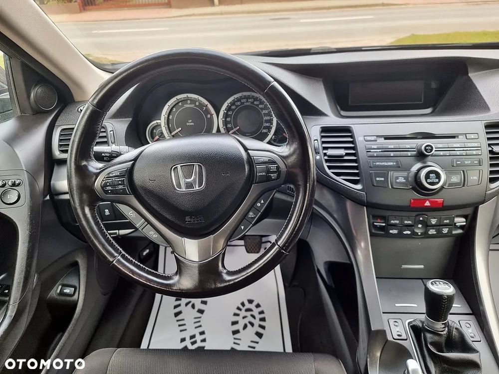 Honda Accord 2.0 Elegance Advantage - 9