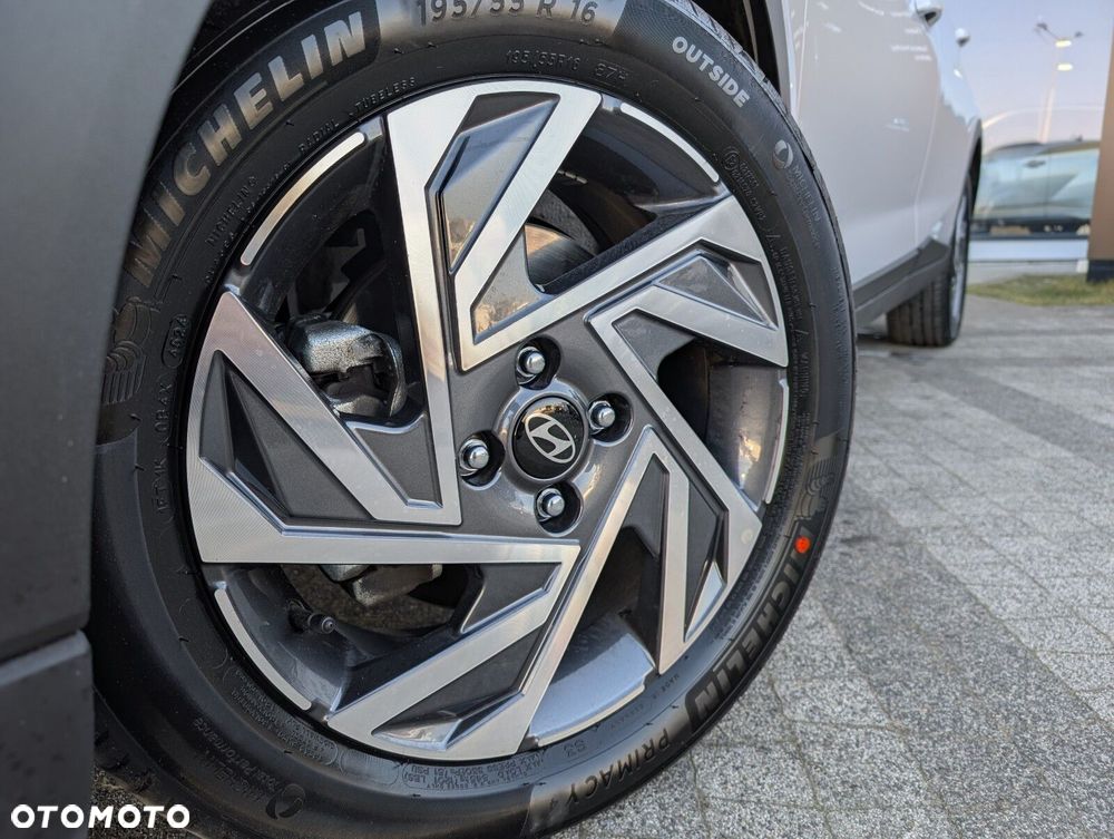 Hyundai Bayon 1.0 T-GDI Smart DCT - 2