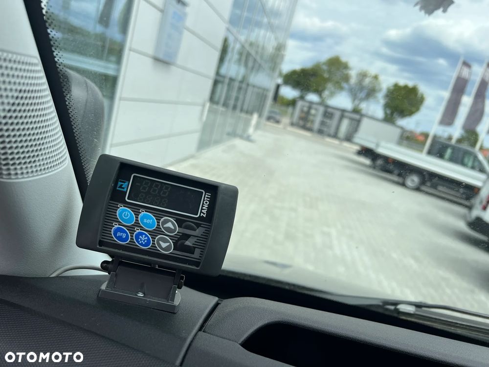 Iveco OD RĘKI,OD ZARAZ,IZOTERMA STWORZONA DO CIĘŻKIEJ PRACY!!! - 34