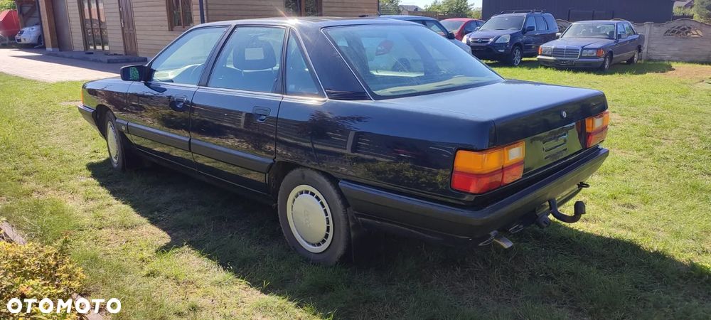 Audi 100 2.3 E - 5