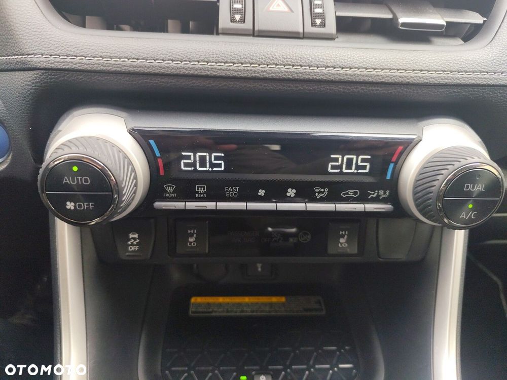 Toyota RAV4 - 27