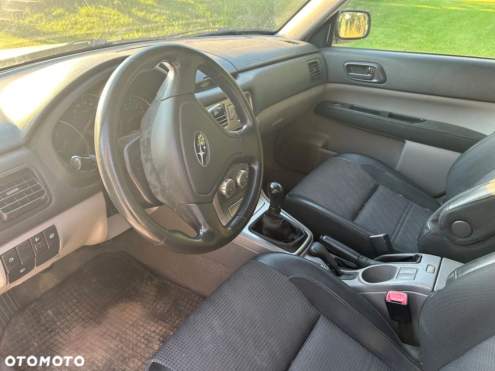 Subaru Forester 2.0 X - 6