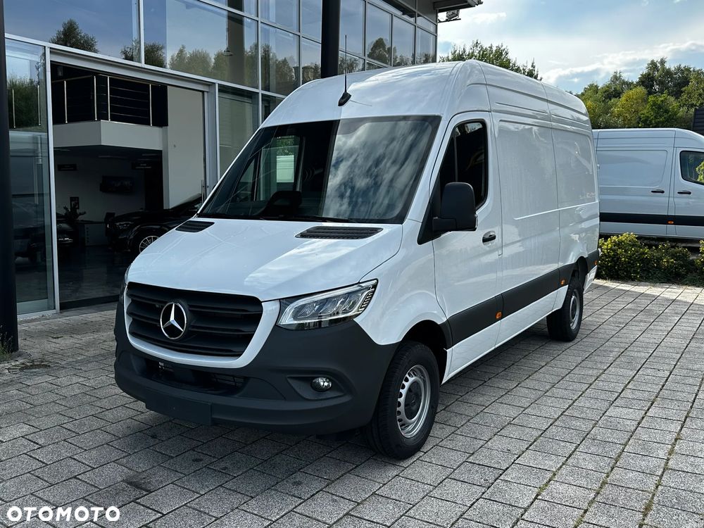 Mercedes-Benz Sprinter - 3