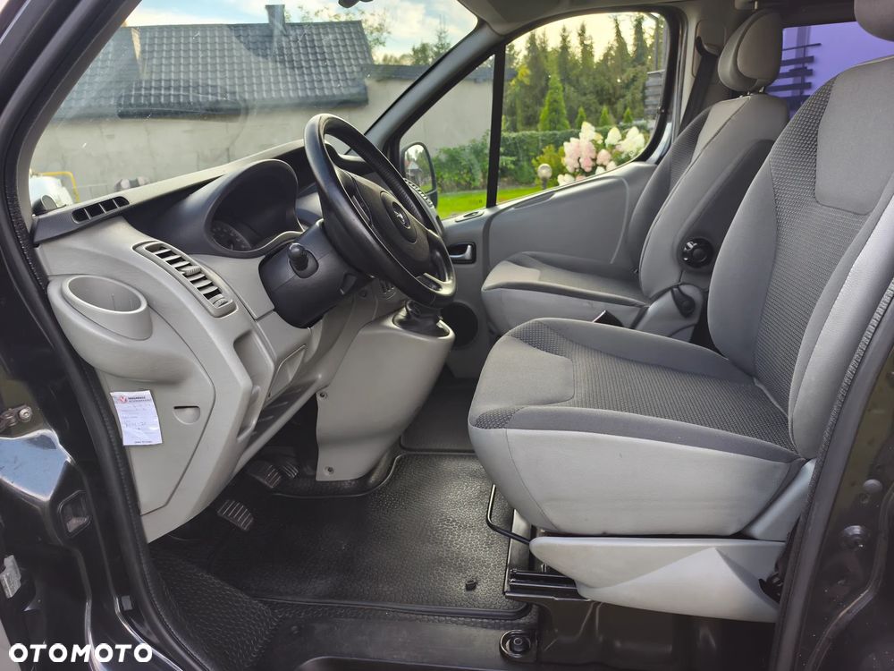 Opel VIVARO - 29