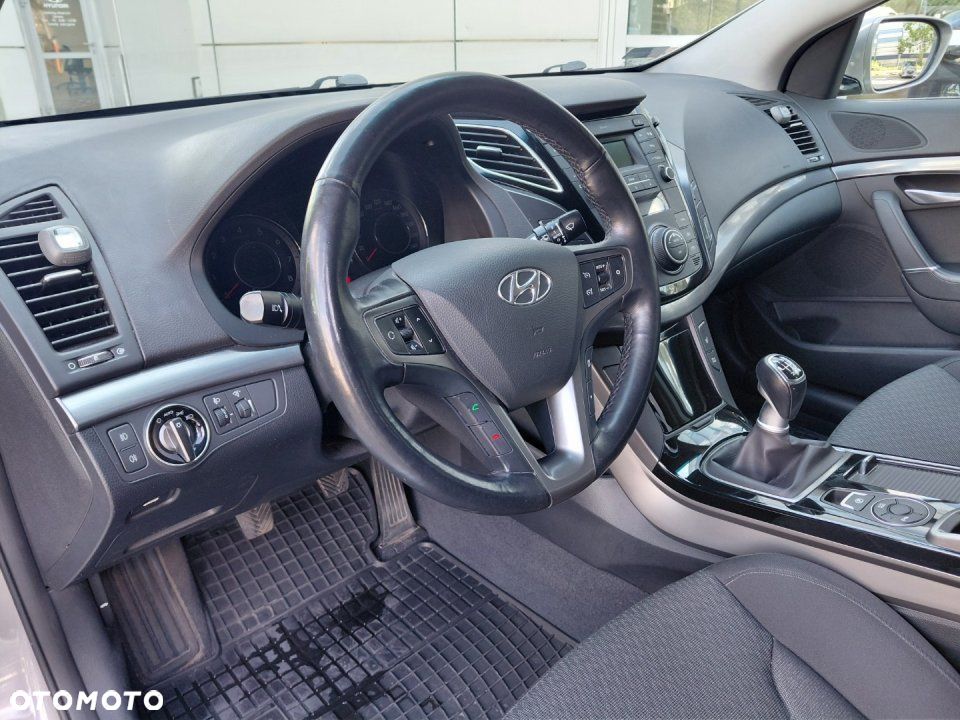Hyundai i40 - 11