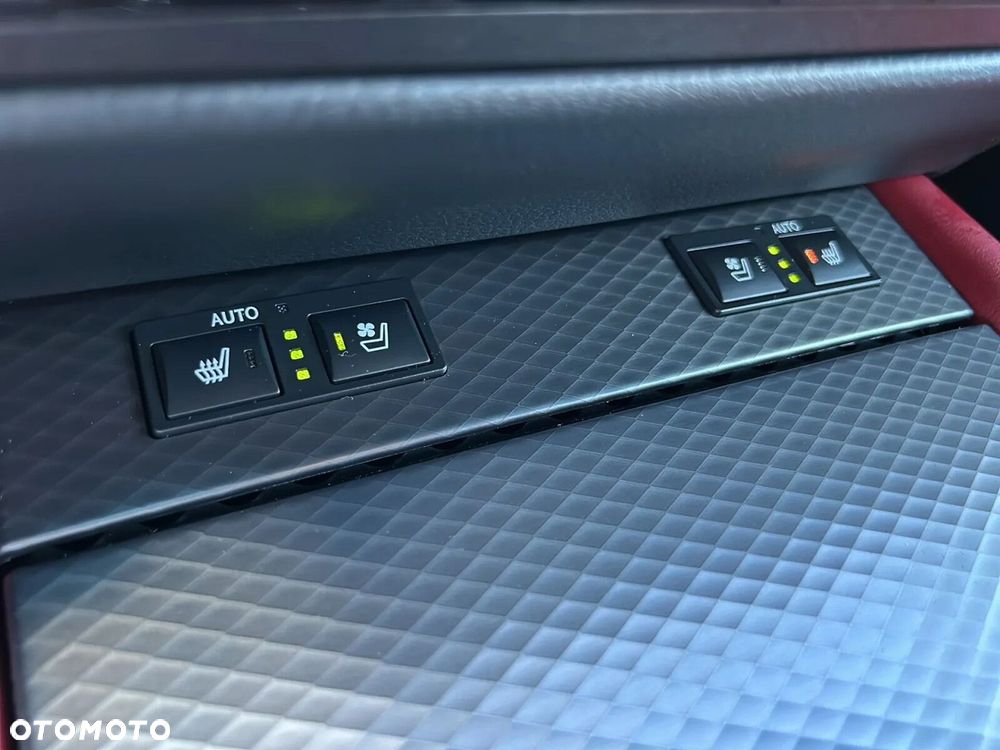 Lexus GS - 26