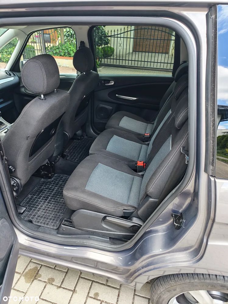 Ford Galaxy 2.0 TDCi Ghia - 6