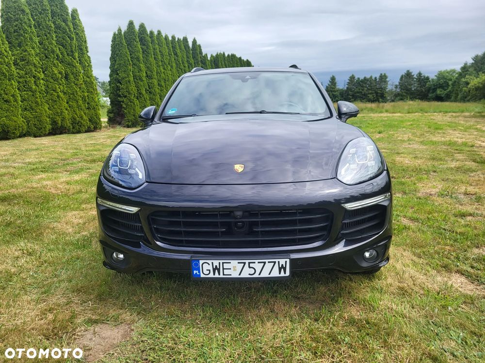 Porsche Cayenne Platinum Edition - 6