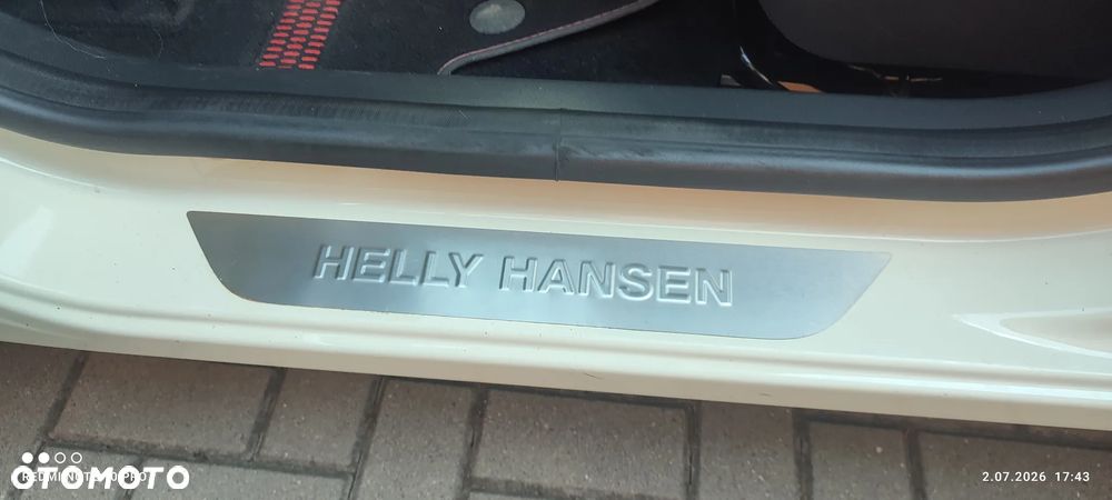 Renault Captur TCe 120 EDC Helly Hansen - 22
