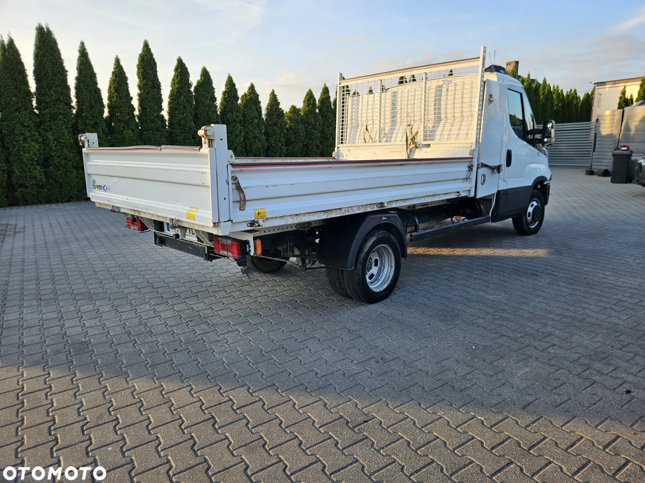 Iveco 35C - 4