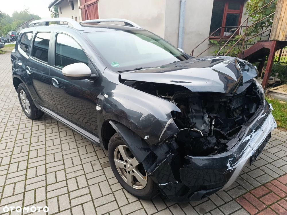 Dacia Duster 1.6 SCe Ambiance S&S - 3