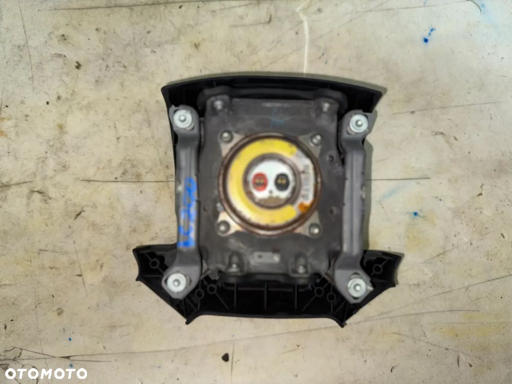 Poduszka powietrzna AIRBAG kierowcy Toyota Land Cruiser 200 LC200 - 2