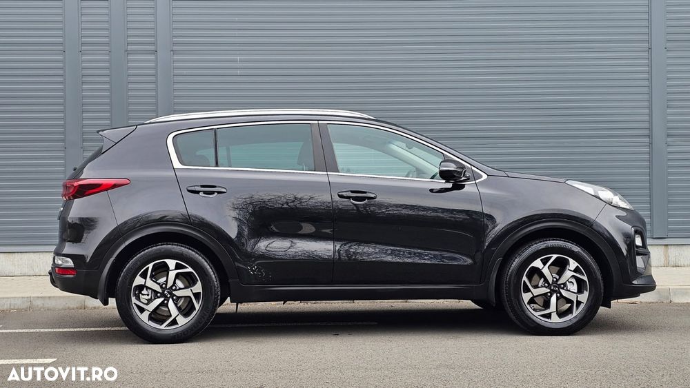 Kia Sportage 1.6 DSL MHEV 7DCT HP 4x2 Business Line - 32