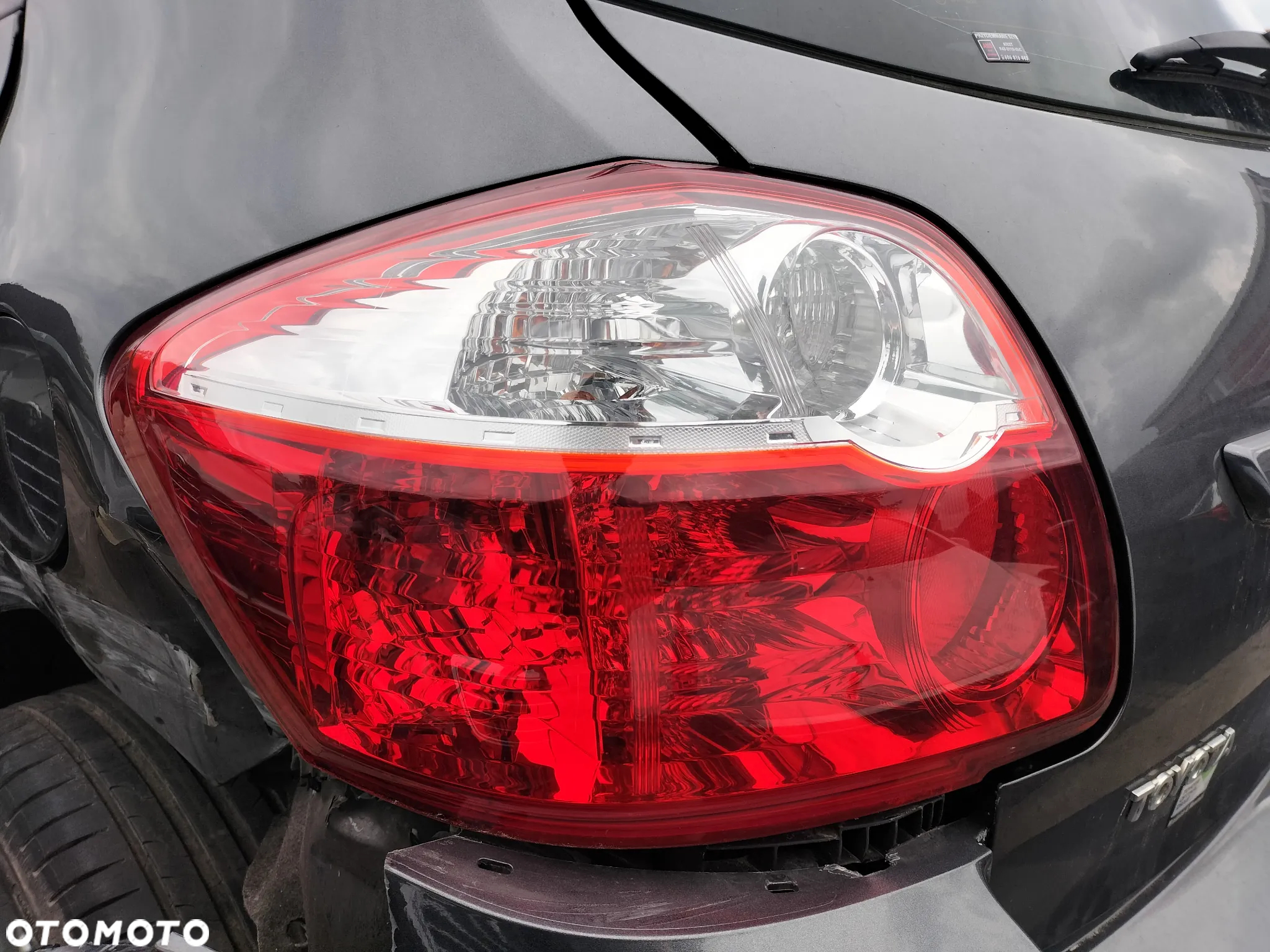 KLAPA BAGAŻNIKA TOYOTA AURIS I LIFT 1.4 D4D 90 KM 1ND-T4 KOD LAK. 1G3 - 9