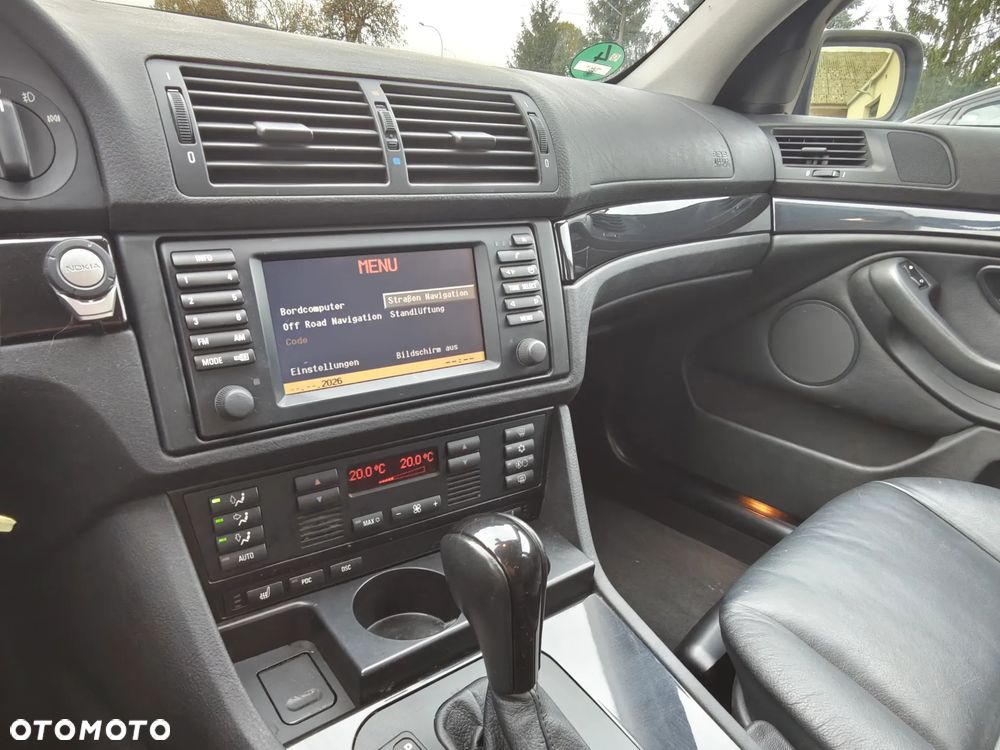 BMW Seria 5 - 34