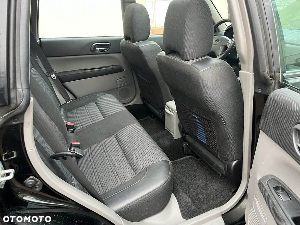 Subaru Forester 2.0X Turbo - 12