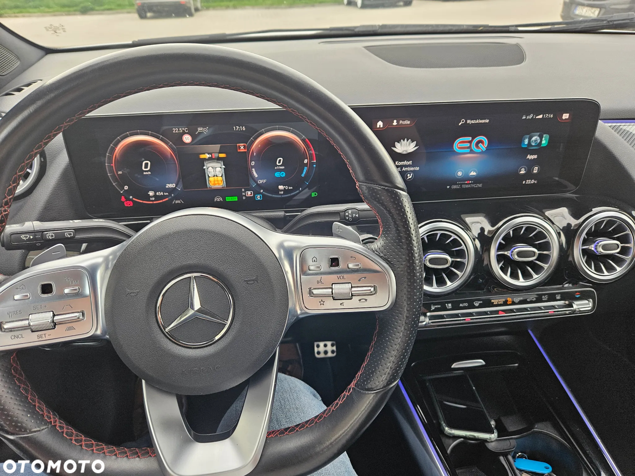 Mercedes-Benz GLA 250 e 8G-DCT AMG Line - 27