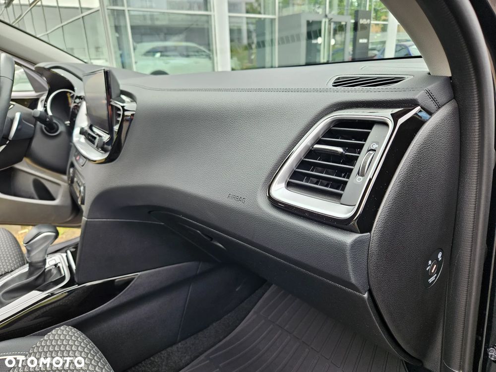 Kia Ceed 1.5 T-GDI Tribute DCT - 30