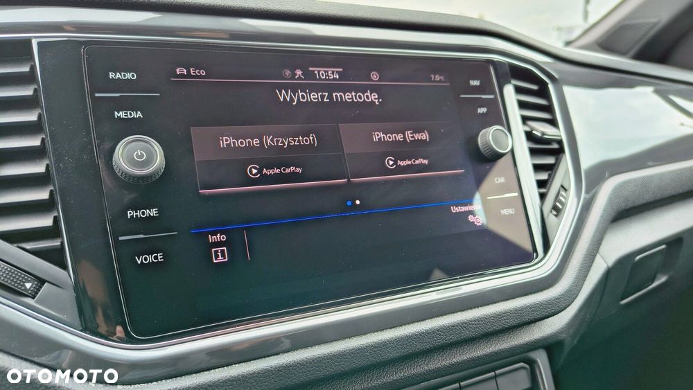 Volkswagen T-Roc - 24