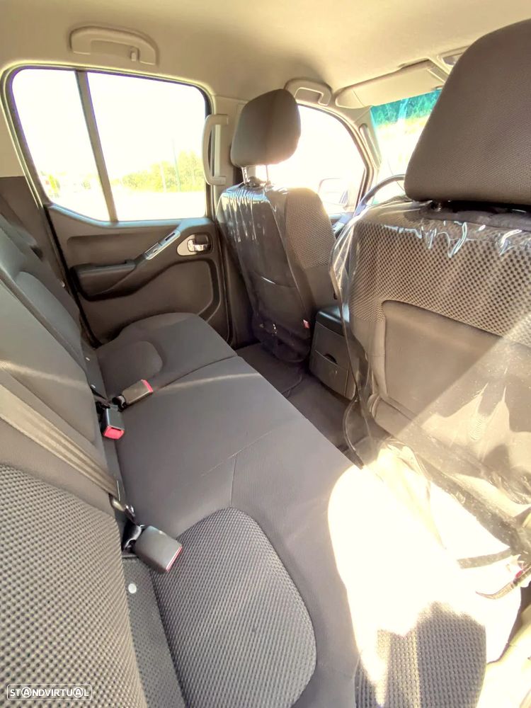 Nissan Navara 2.5 dCi CD SE - 11