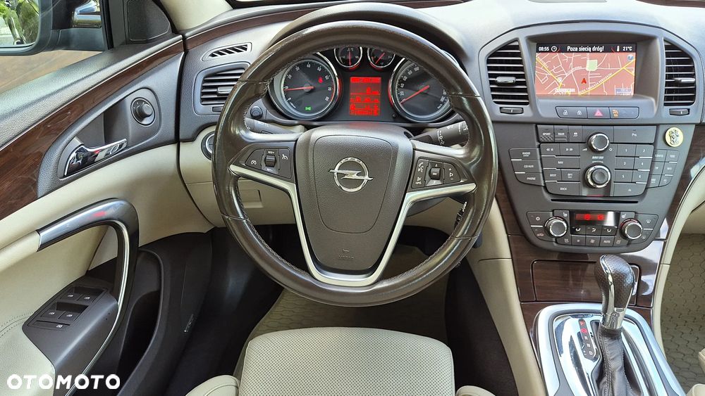 Opel Insignia 2.0 T Sport 4x4 - 10