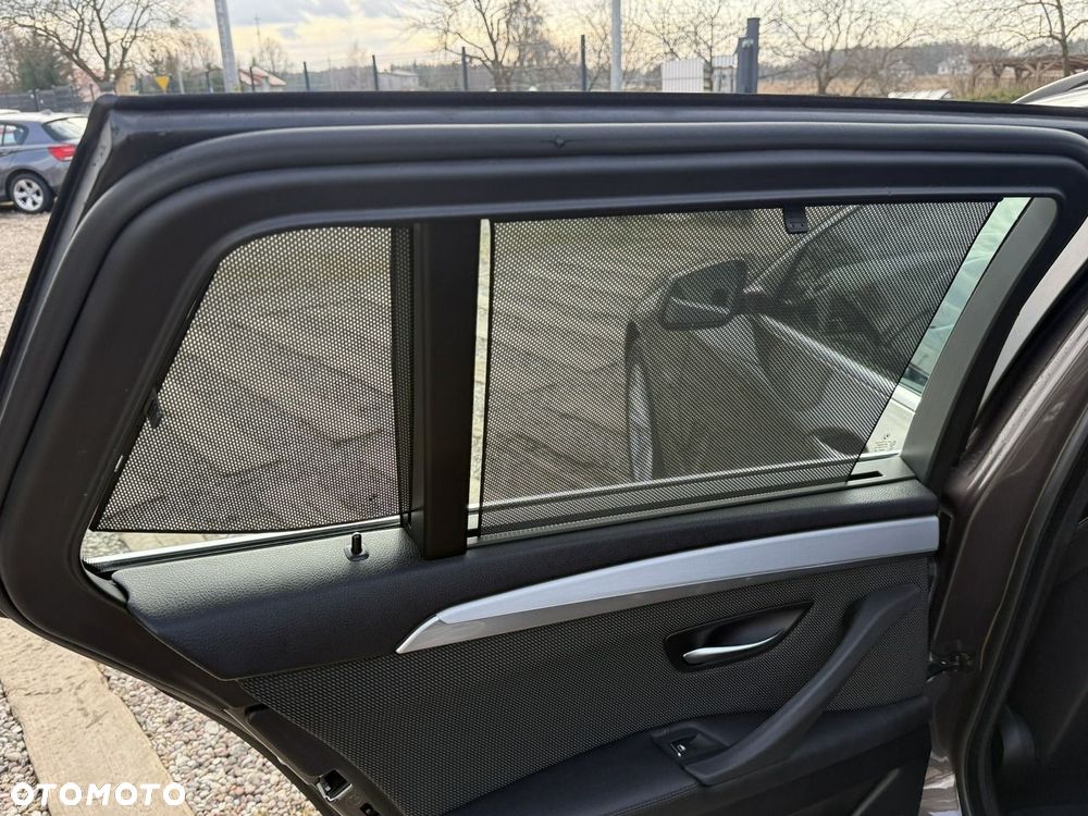 BMW Seria 5 - 30